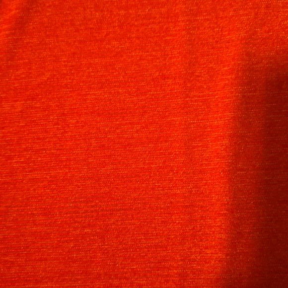 Lululemon run off Route tank size 4 Red - Picture 8 of 8